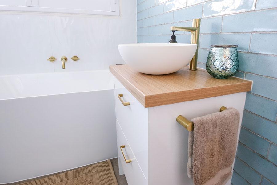 We specialise in custom vanities