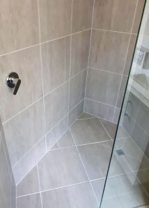 Asymmetrical Shower