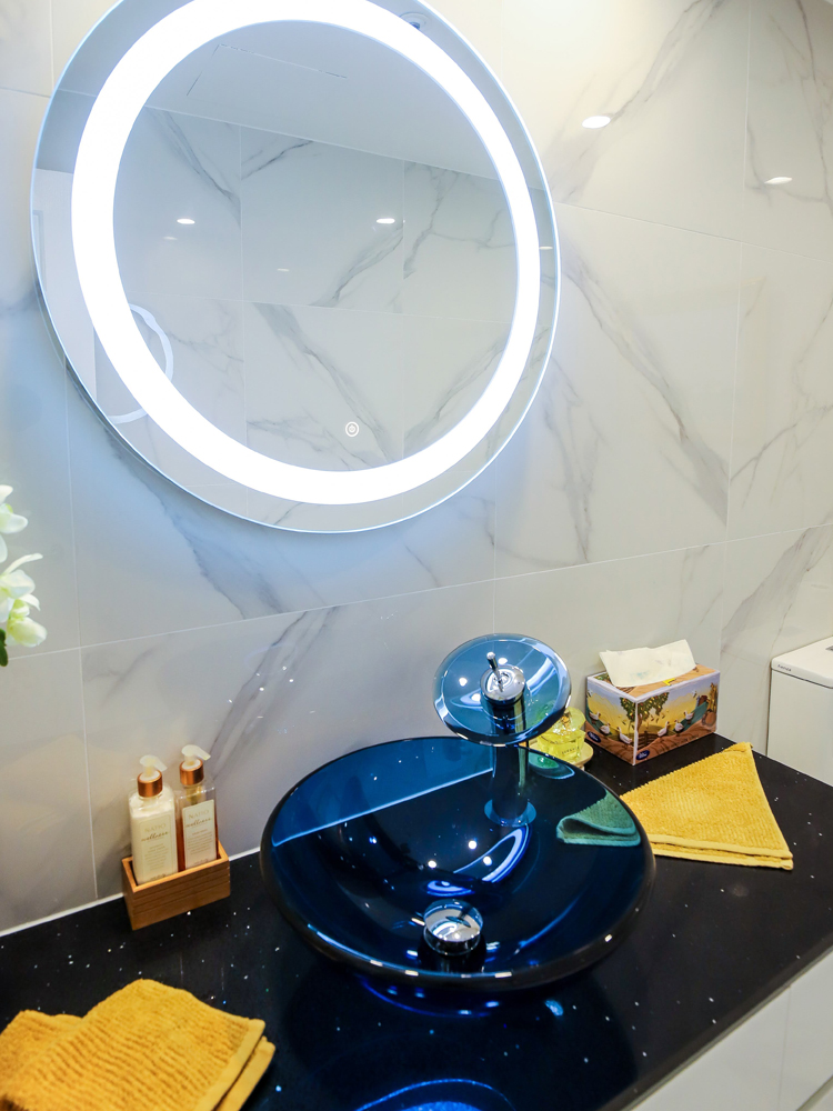 Circular LED Mirror