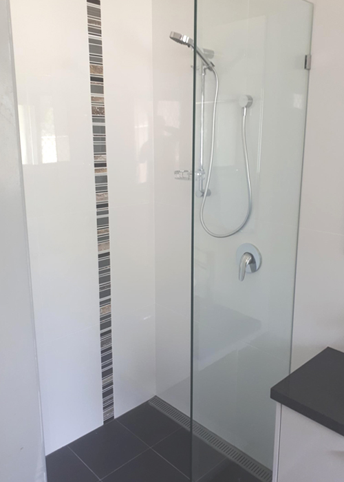 Shower Tiled Strip Feature