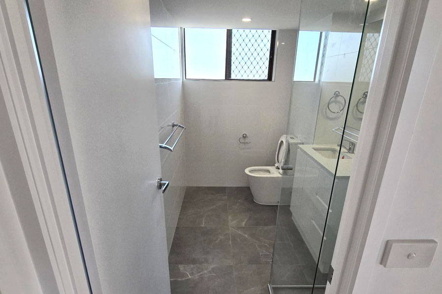Gold Coast apartment small bathroom renovation